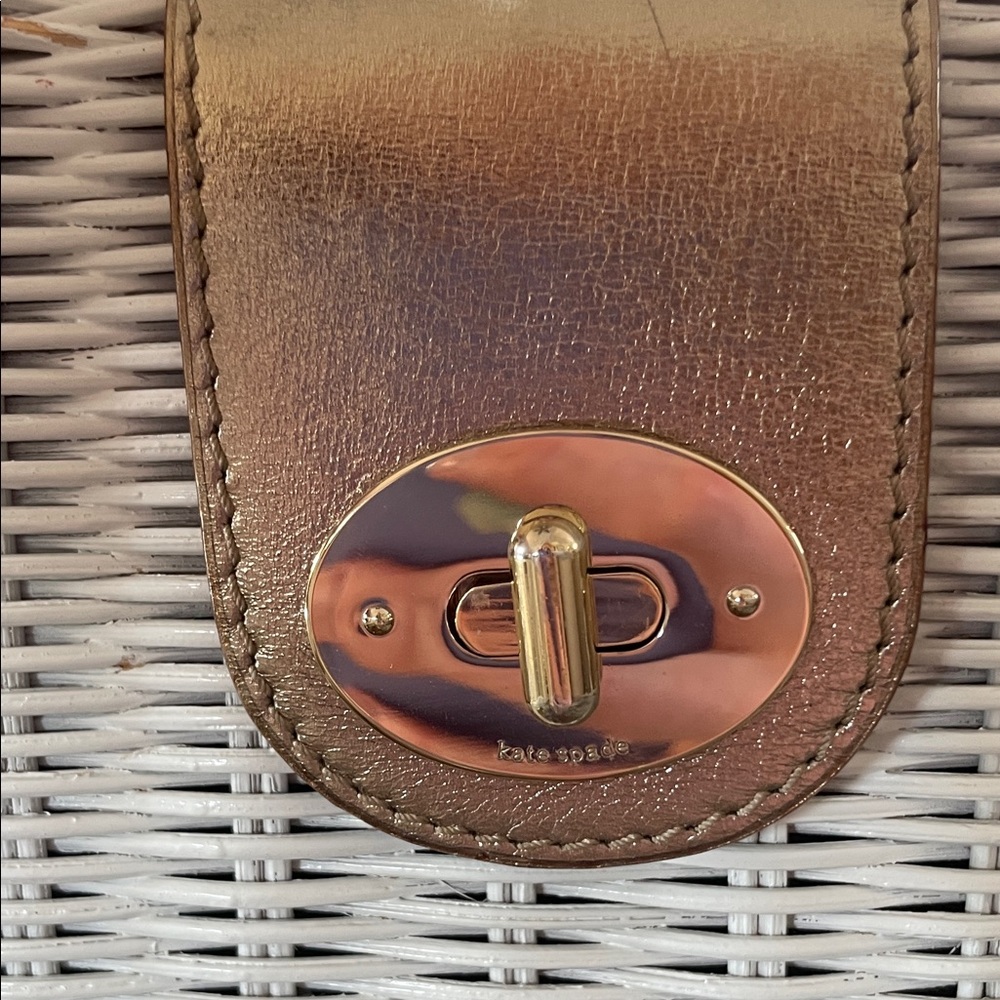 Kate Spade White Wicker Handbag with Gold Accents - Picture 3 of 8